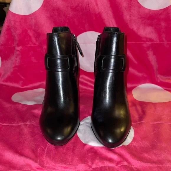 Tory Burch Booties - Picture 13 of 13